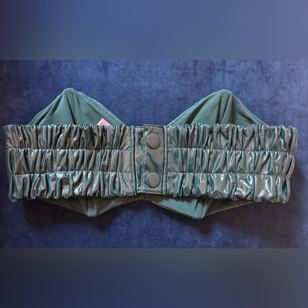 Savage X Fenty Leather Tease Vinyl Bandeau & High-Waisted Panty | Green | NWT - Picture 6 of 14